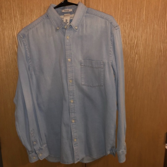 H&M Other - Men’s Denim Button Down Shirt